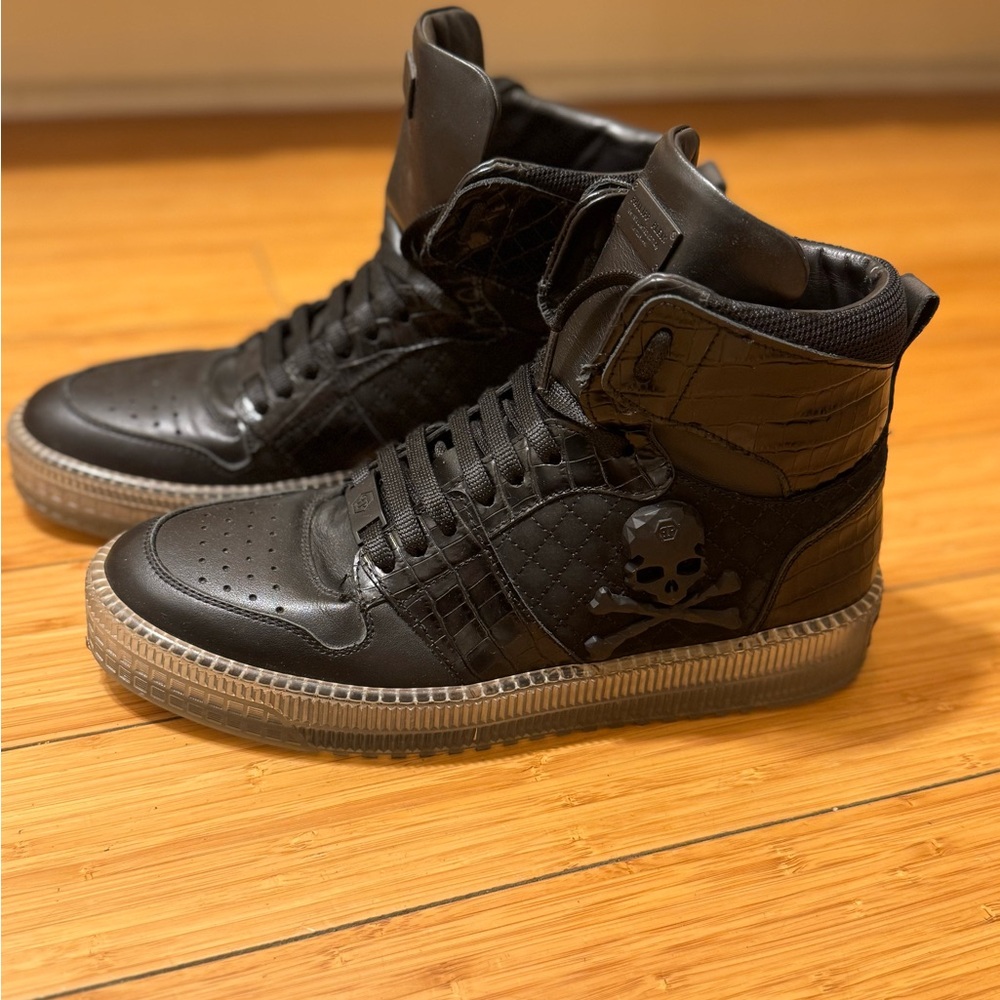 Black High-Top Sneakers with Skull Detail